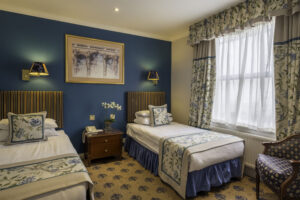 twin-superior-featured